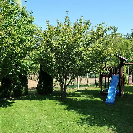 Gemuetliche Fuer 3 Personen By Interhome