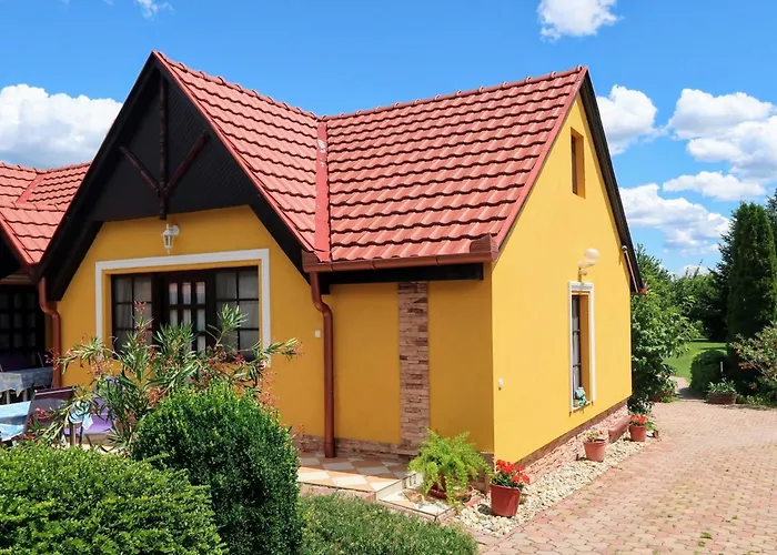 Gemuetliche Fuer 3 Personen By Interhome