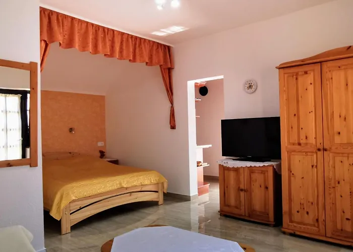 Apartmán Gemuetliche Fuer 3 Personen By Interhome *